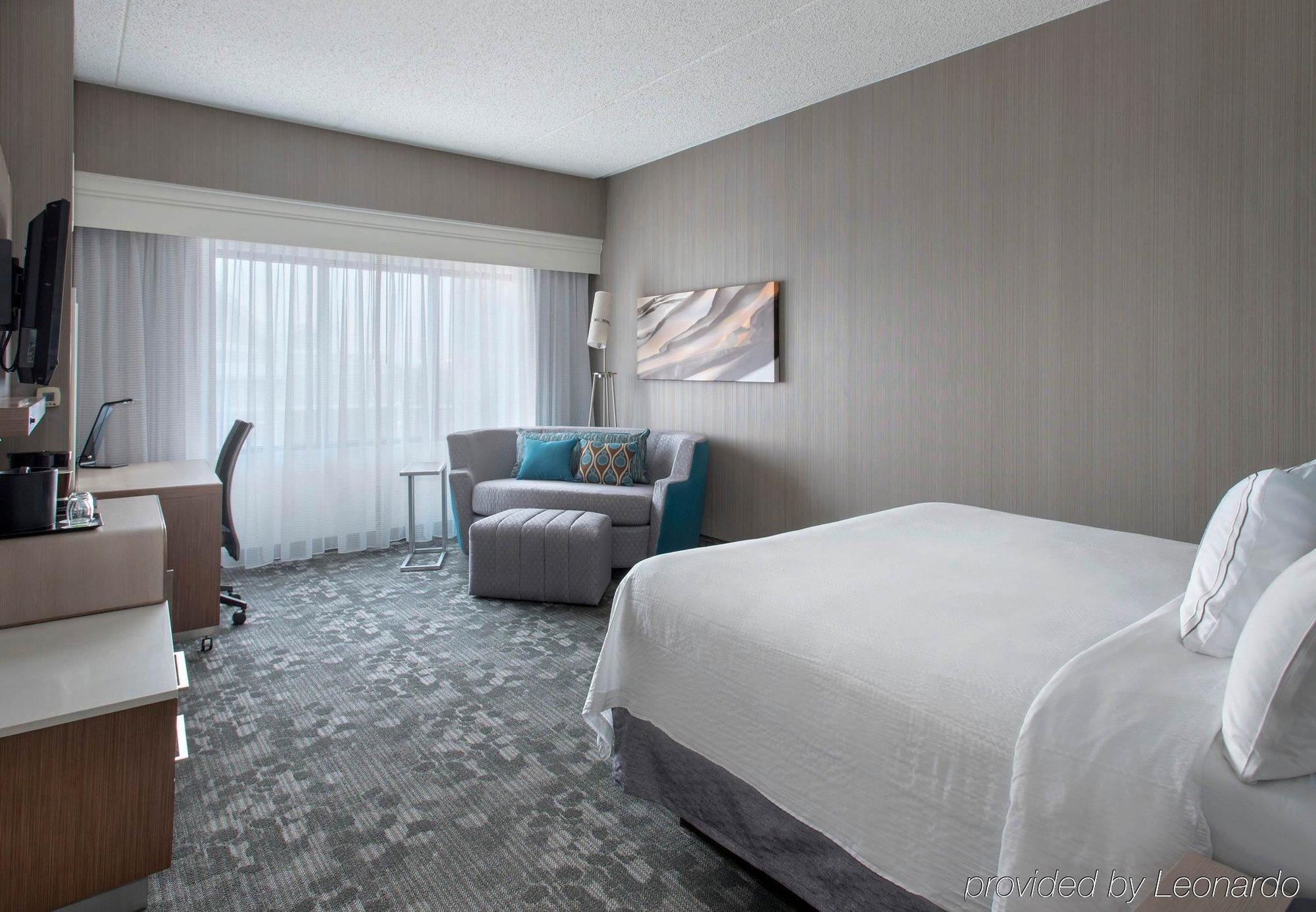 Courtyard By Marriott Newark Elizabeth Hotel Bagian luar foto