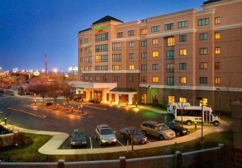 Courtyard By Marriott Newark Elizabeth Hotel Bagian luar foto